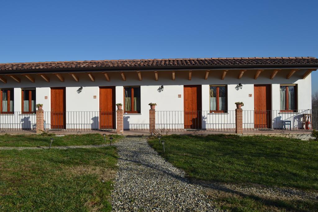 Terruggia Cascina Trapellaヴィラ 部屋 写真